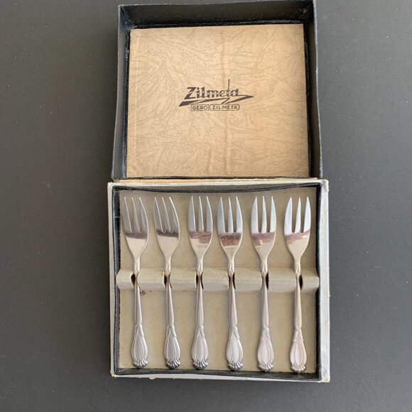 Vintage Gero Zilmeta Cocktail Forks - Picture 1 of 3